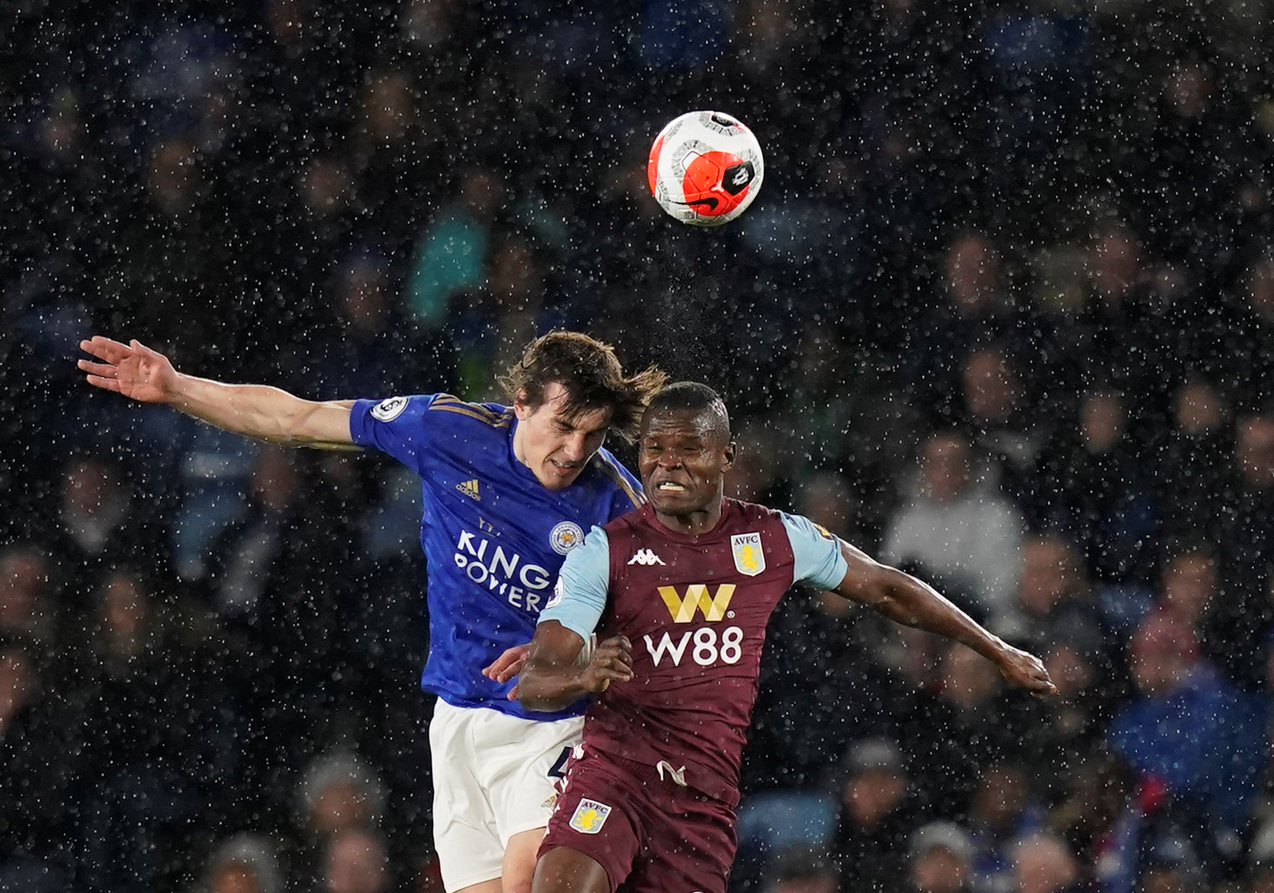 短期竞技成 短期竞技成